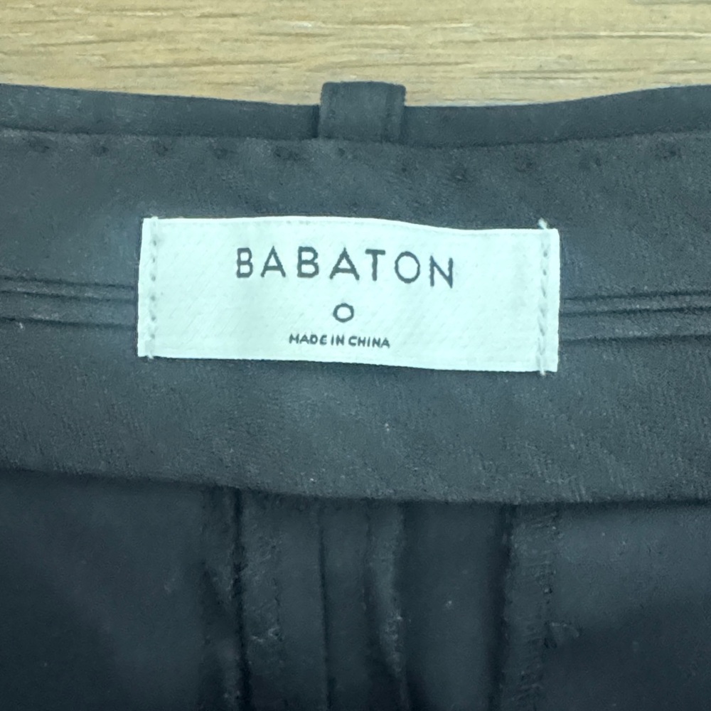 Babaton Black High-Waist Tailored Cuffed Shorts - Picture 2 of 5
